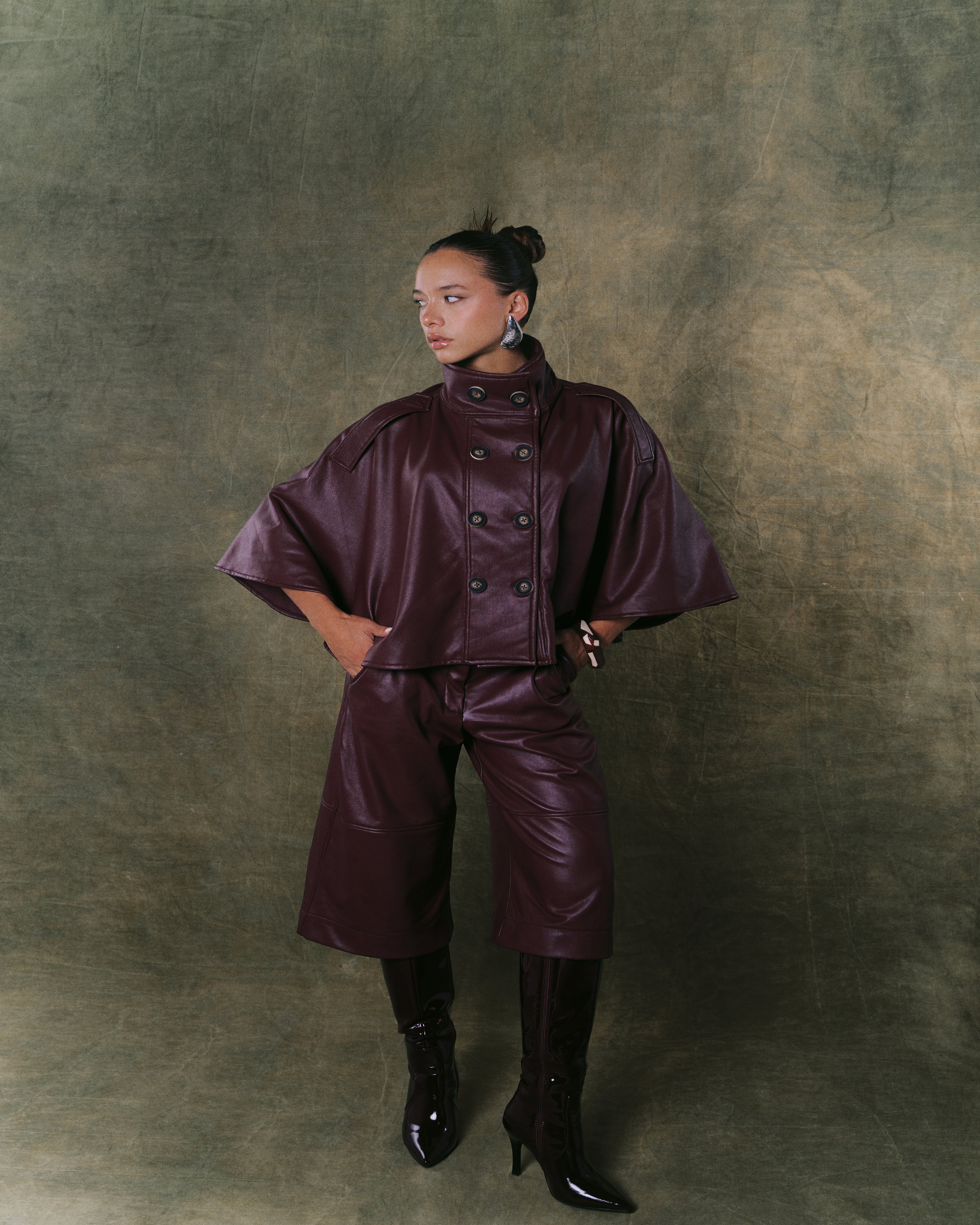 The Vienne cape